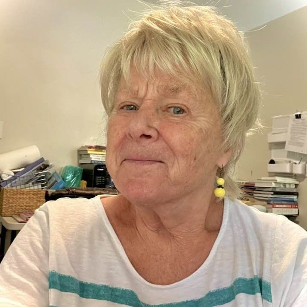 Meet your Posher, Julie